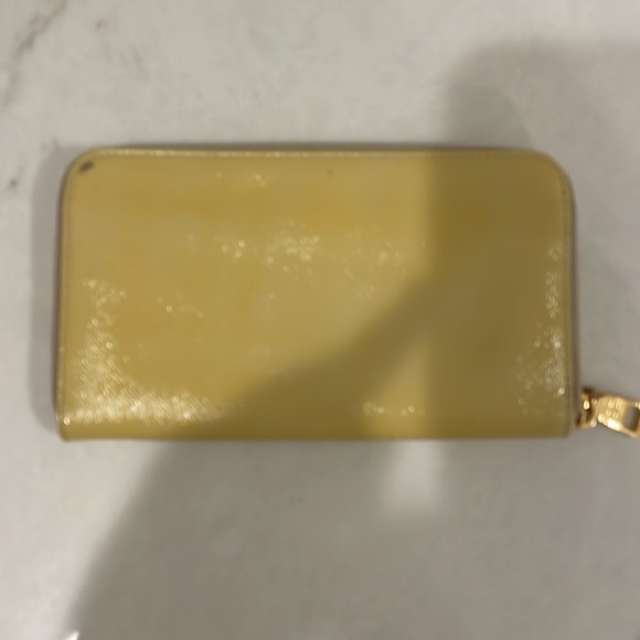 Prada zip long wallet - yellow - Picture 9 of 17